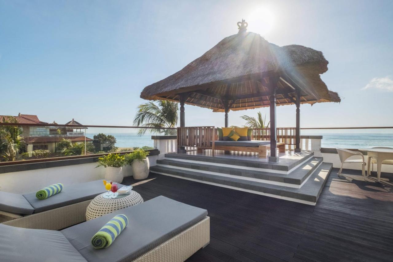 Hotel Nikko Bali Benoa Beach Nusa Dua  Exterior foto The rooftop pool at the hotel