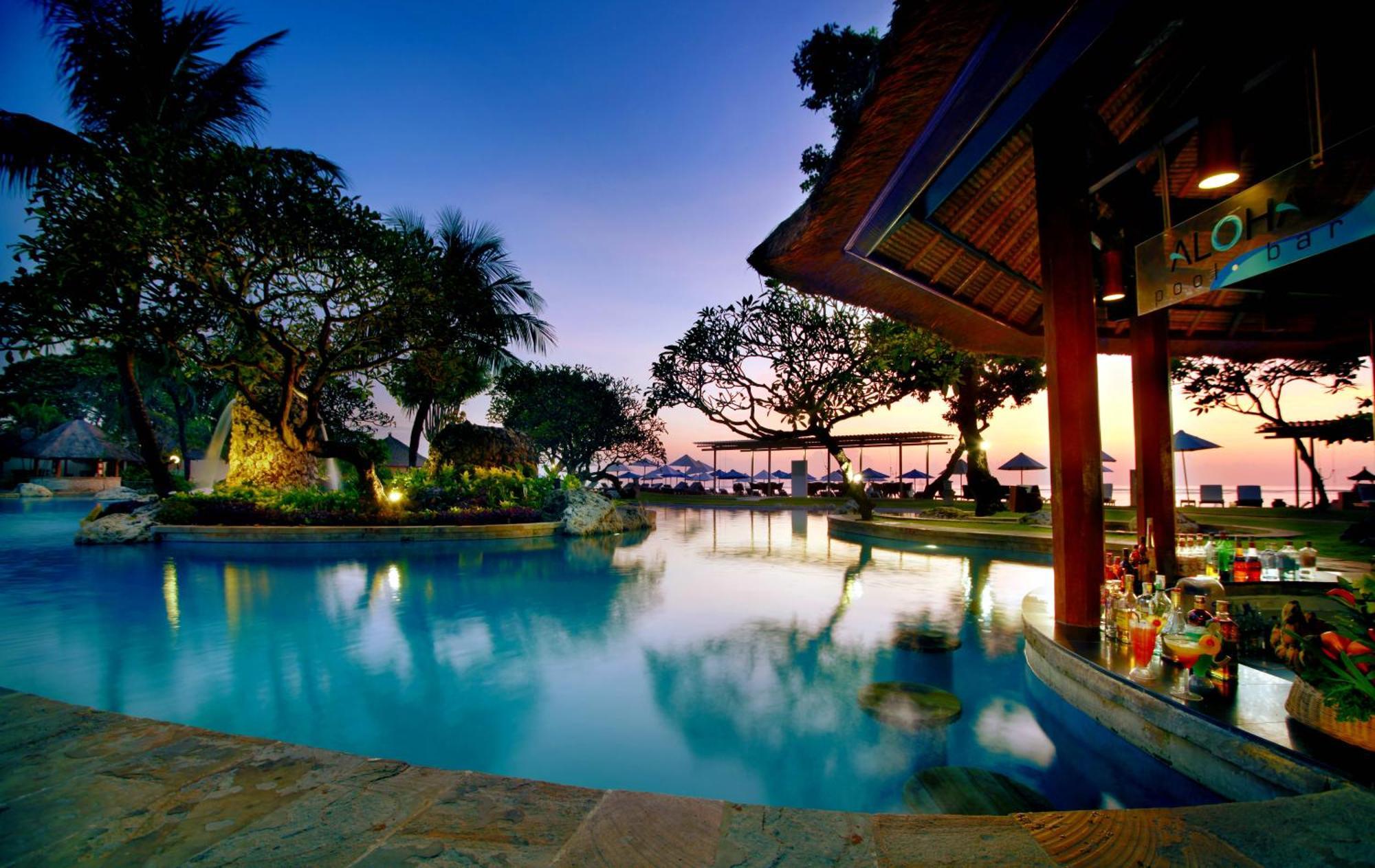 Hotel Nikko Bali Benoa Beach Nusa Dua  Exterior foto The swimming pool at the resort