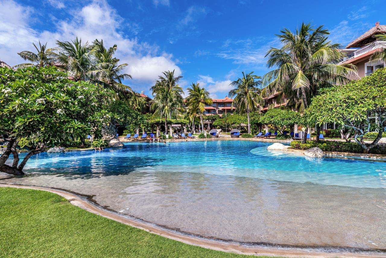 Hotel Nikko Bali Benoa Beach Nusa Dua  Exterior foto The pool at the Sheraton Nha Trang Hotel & Spa Resort